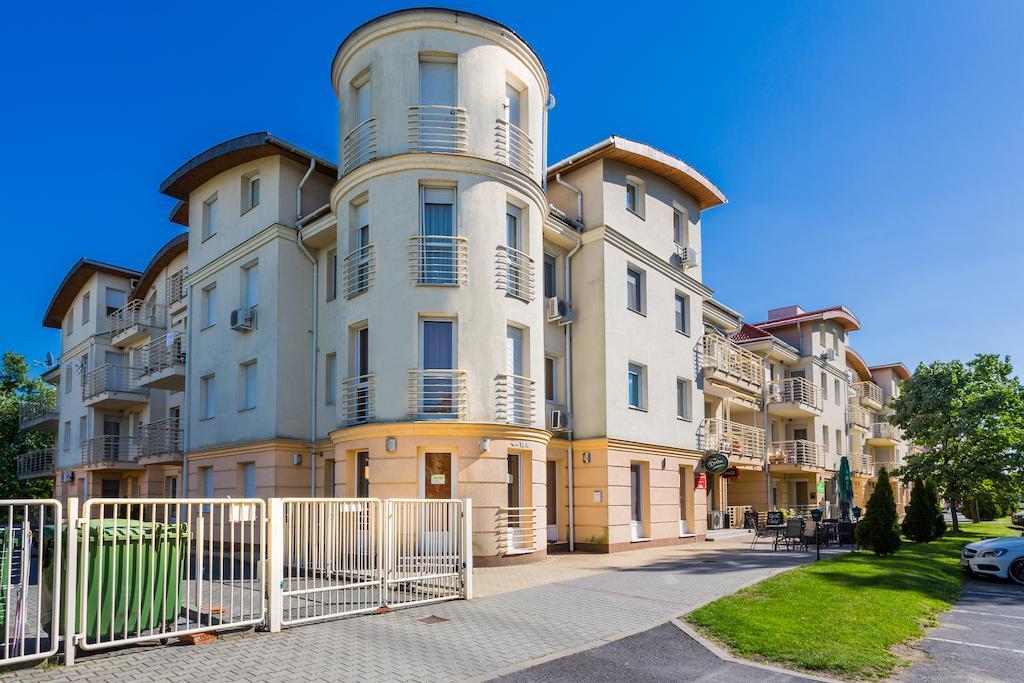Aqua Wellness Apartments Hajdúszoboszló Eksteriør billede