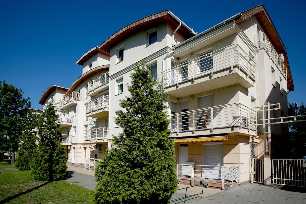 Aqua Wellness Apartments Hajdúszoboszló Eksteriør billede